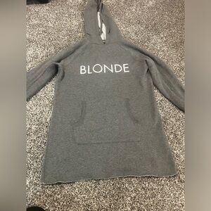 Oversized sweatshirt